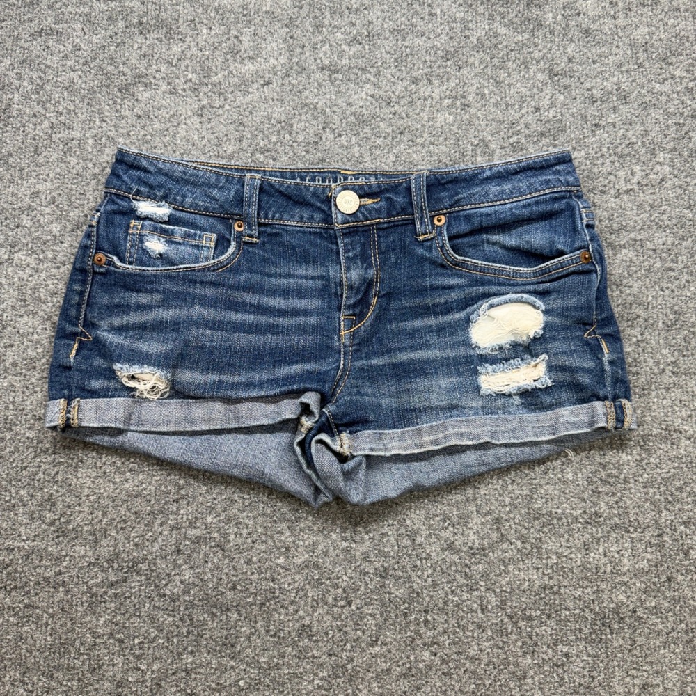 Aeropostale Womens Distressed Denim Shorts Medium Wash Cuffed Size 4 Low Rise
